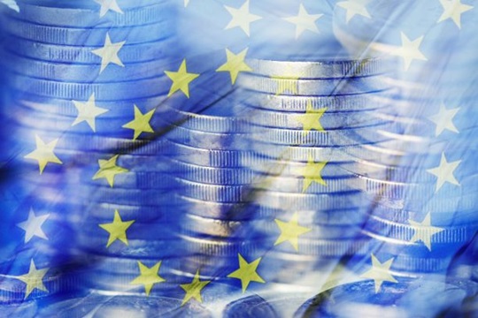 Francia y Alemania proponen un plan para la reconstrucción de Europa por la crisis del COVID-19.